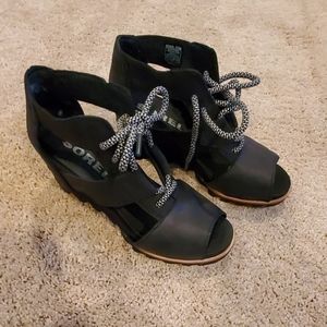 Sorel Black Wedges